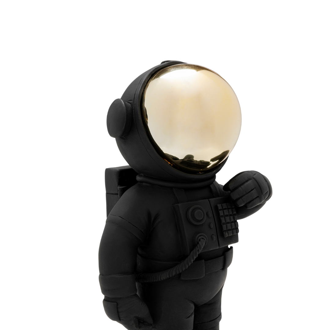 Deko Figur Welcome Astronaut Schwarz 2-KARE